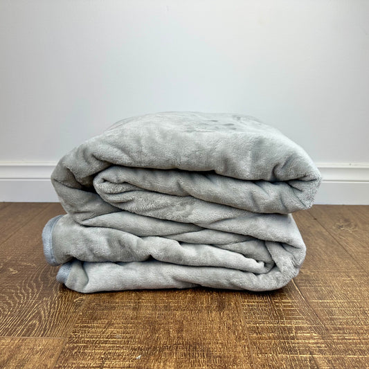 Large Waterproof Blanket - Misty Grey