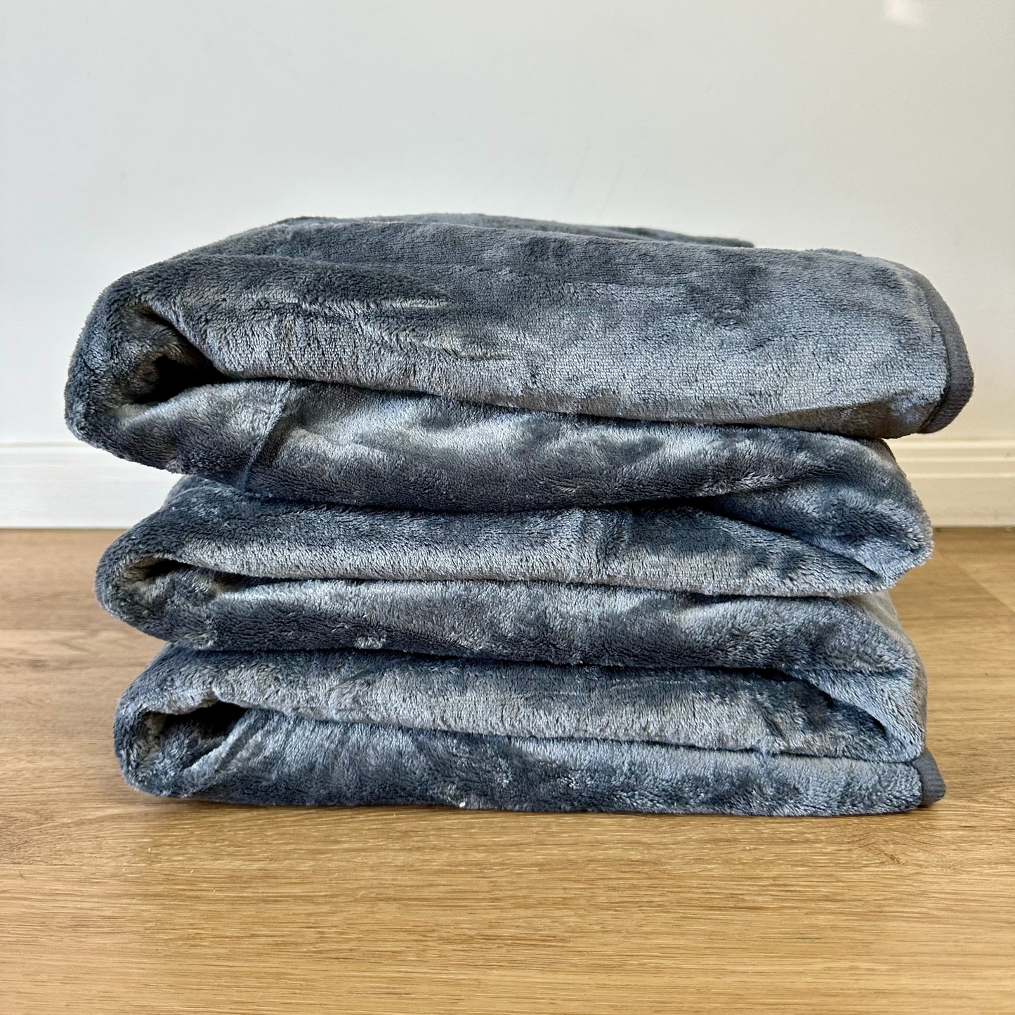 Large Waterproof Blanket - Stormy Grey