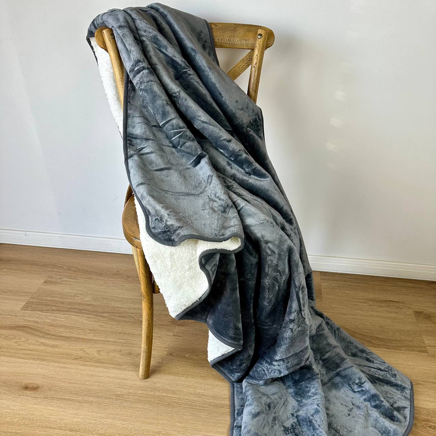 Large Waterproof Blanket - Stormy Grey